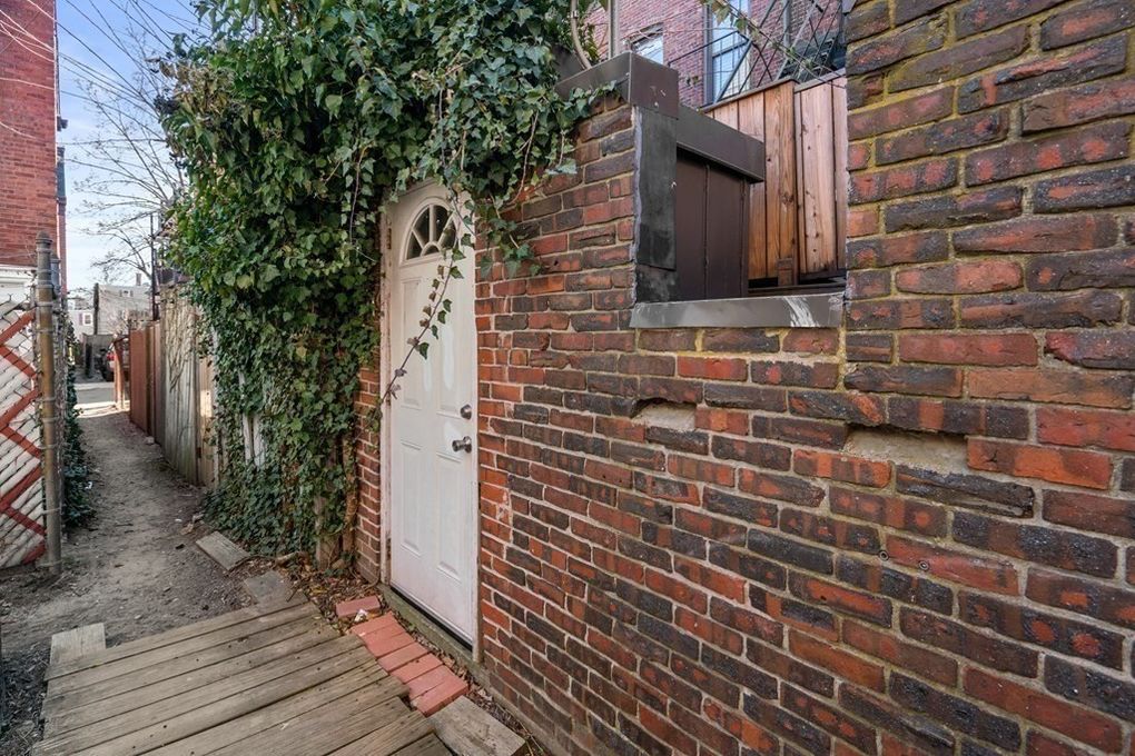 286 K St, South Boston