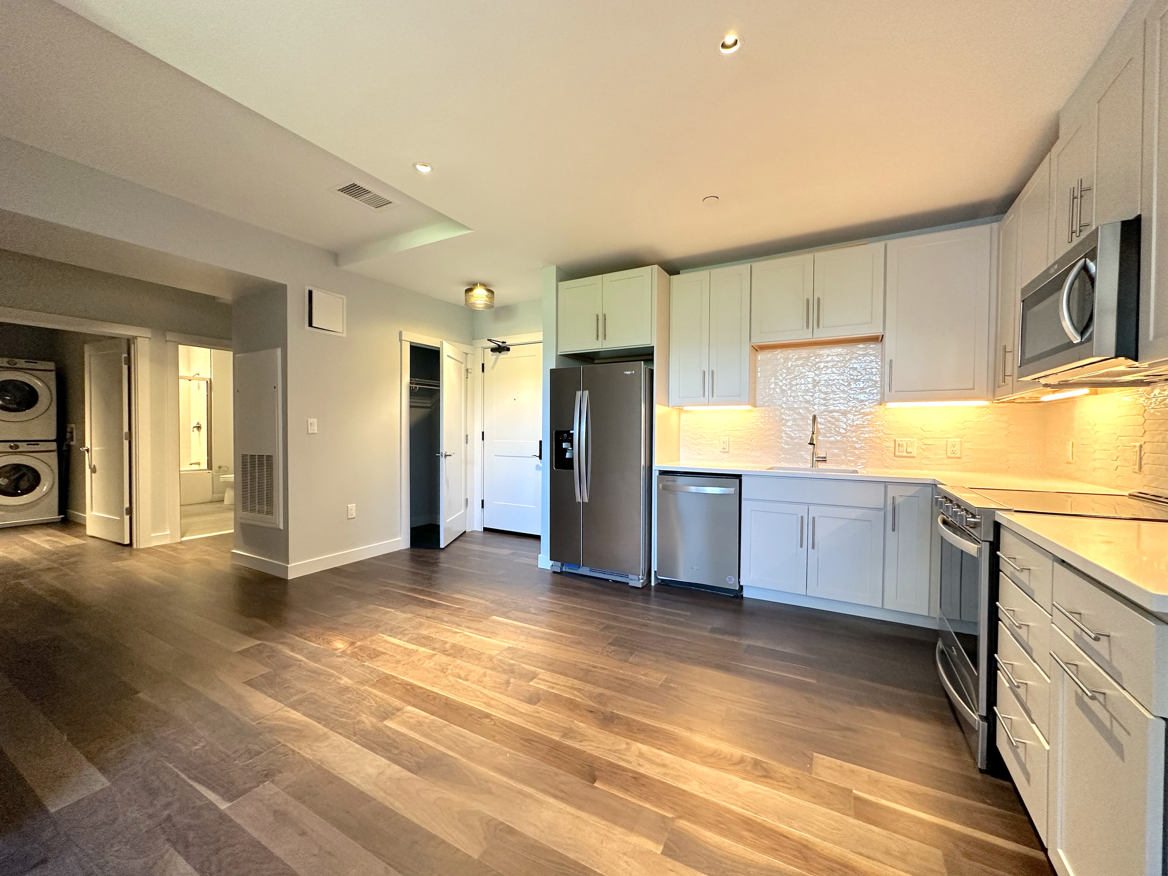 136 Babcock St, Coolidge Corner