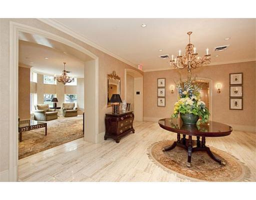 416 Commonwealth Ave, Back Bay