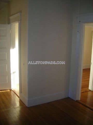 235.5 Harvard Ave, Allston