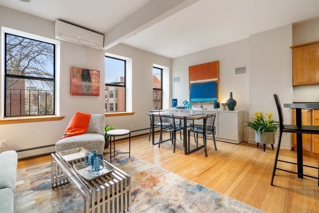 469 Shawmut Ave, South End