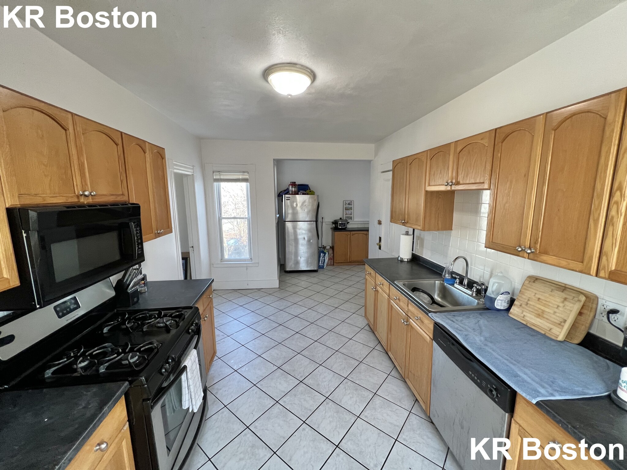 42 Gardner St, Allston