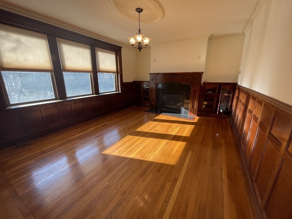 25 Stearns Rd, Brookline Hills