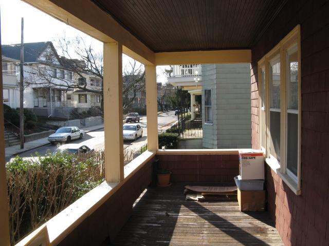 19 Quincy St, Medford