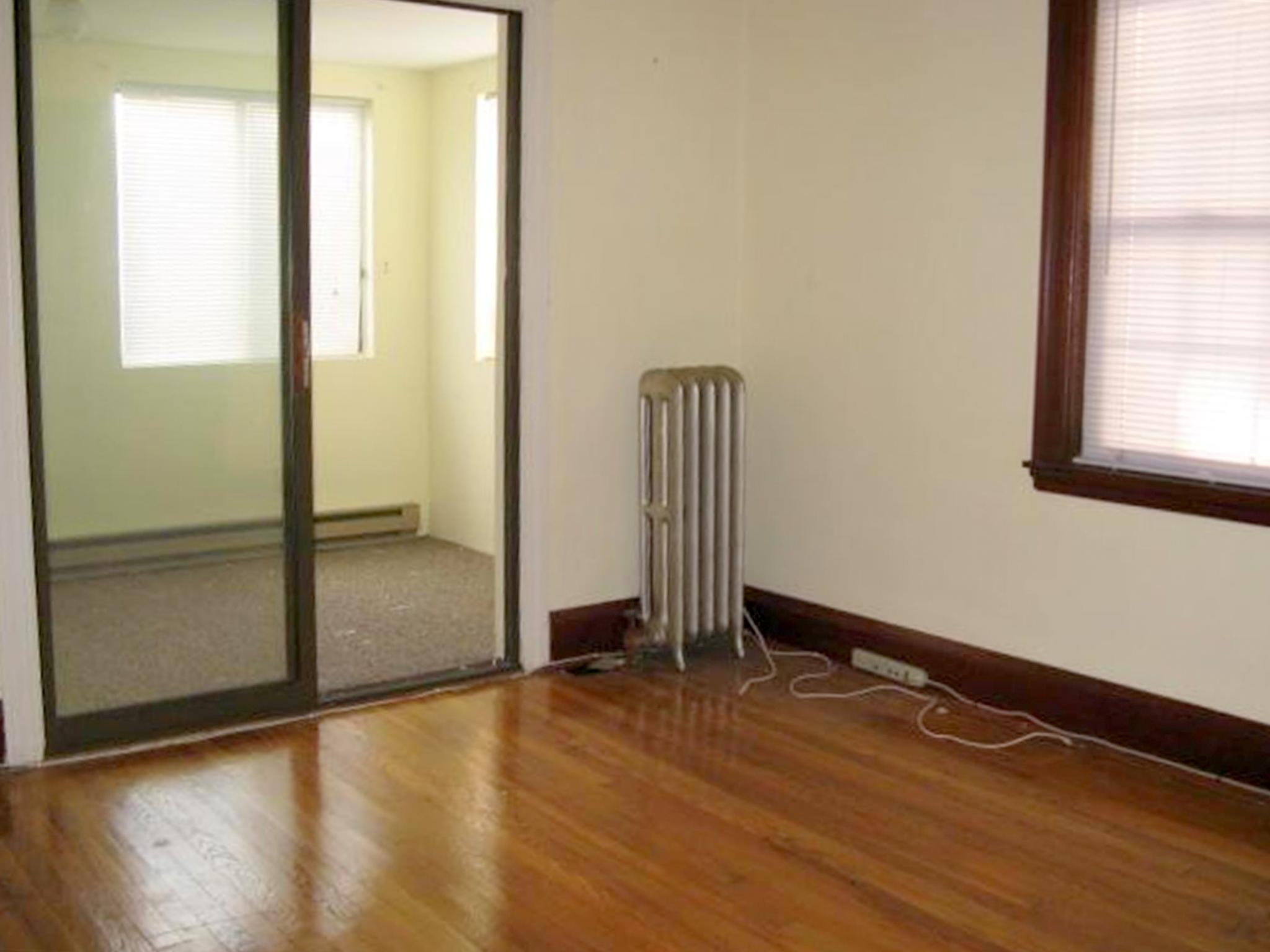 19 Quincy St, Medford