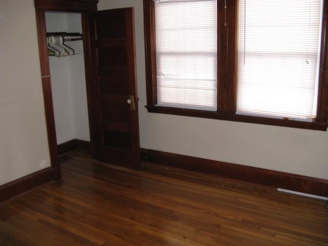 19 Quincy St, Medford