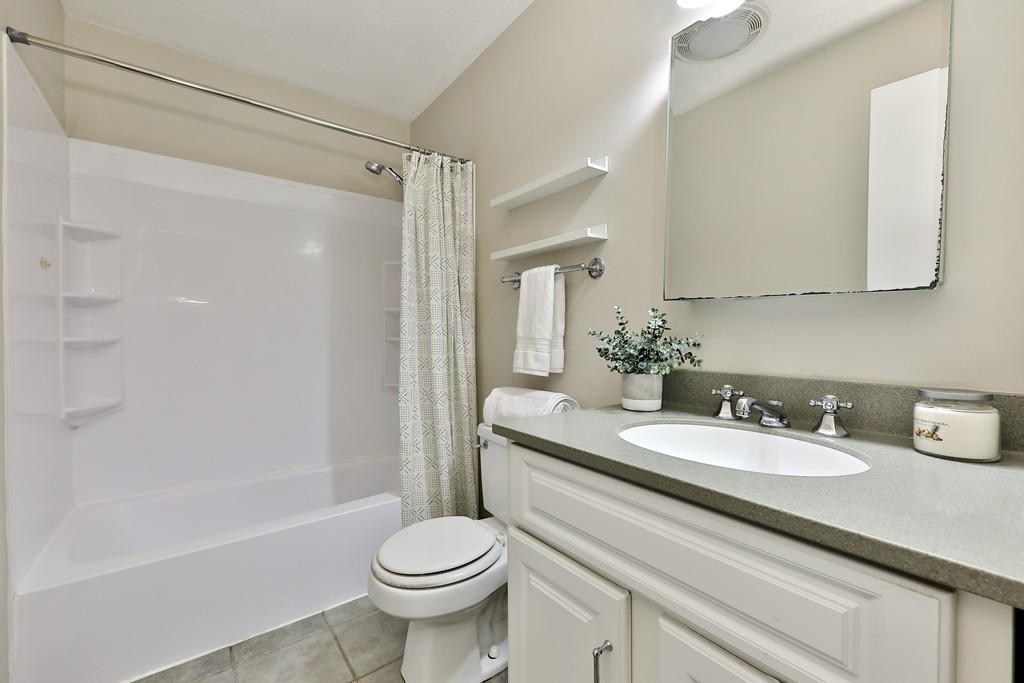 426 Hanover St, North End