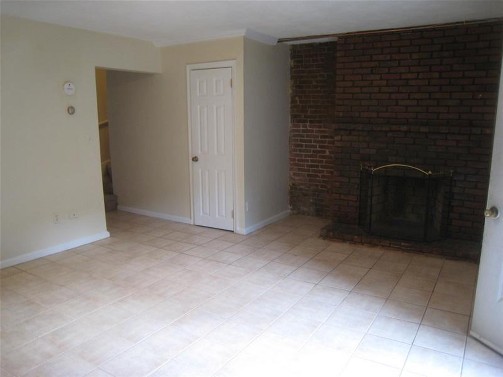 58 Bishop Allen Dr, Central Square