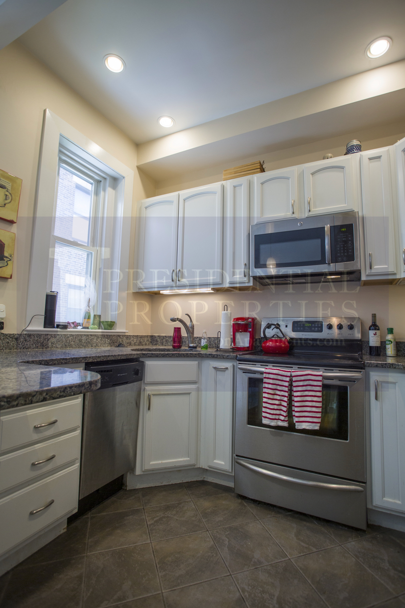 24 Peterborough St, Fenway