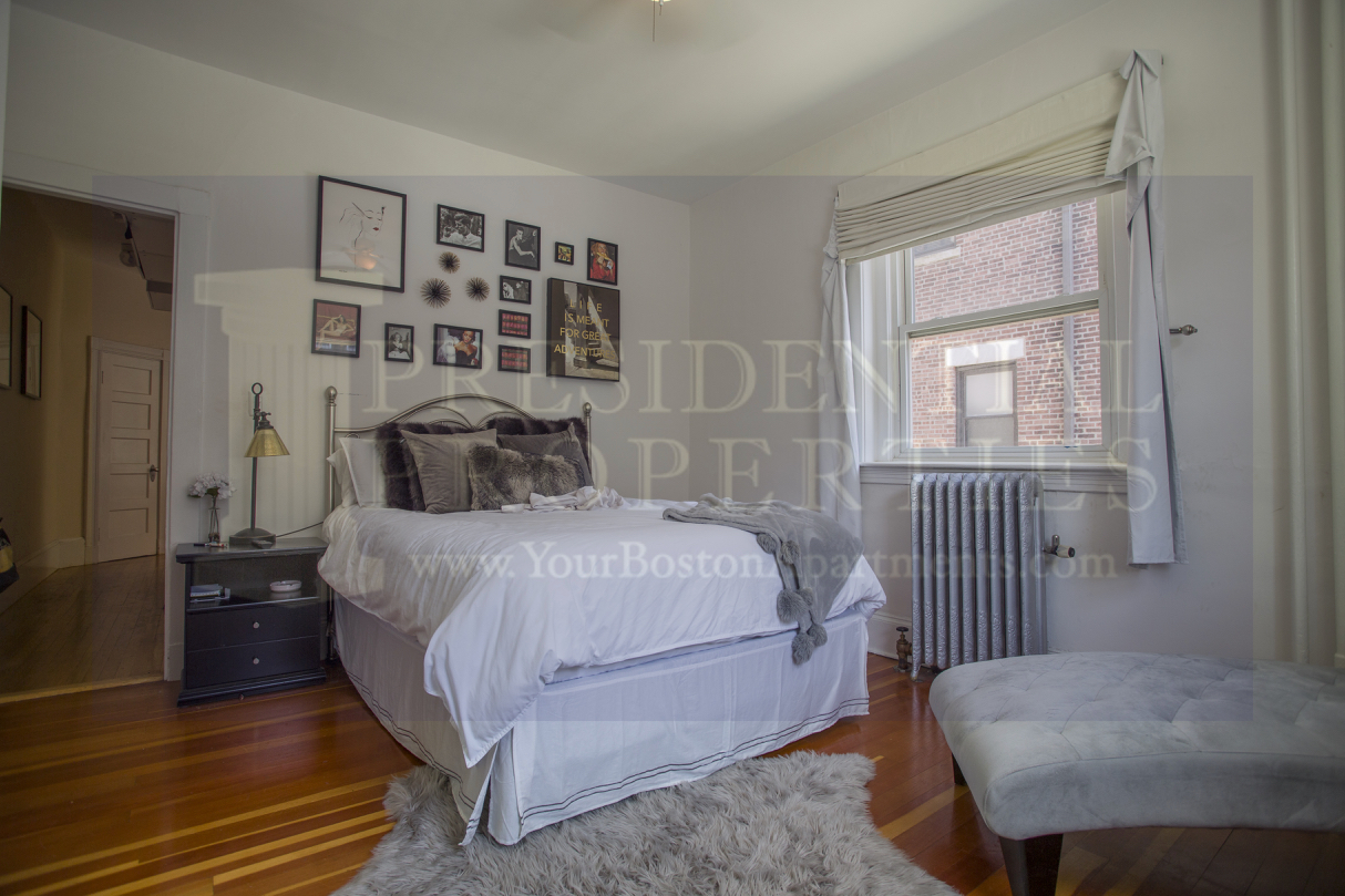 24 Peterborough St, Fenway