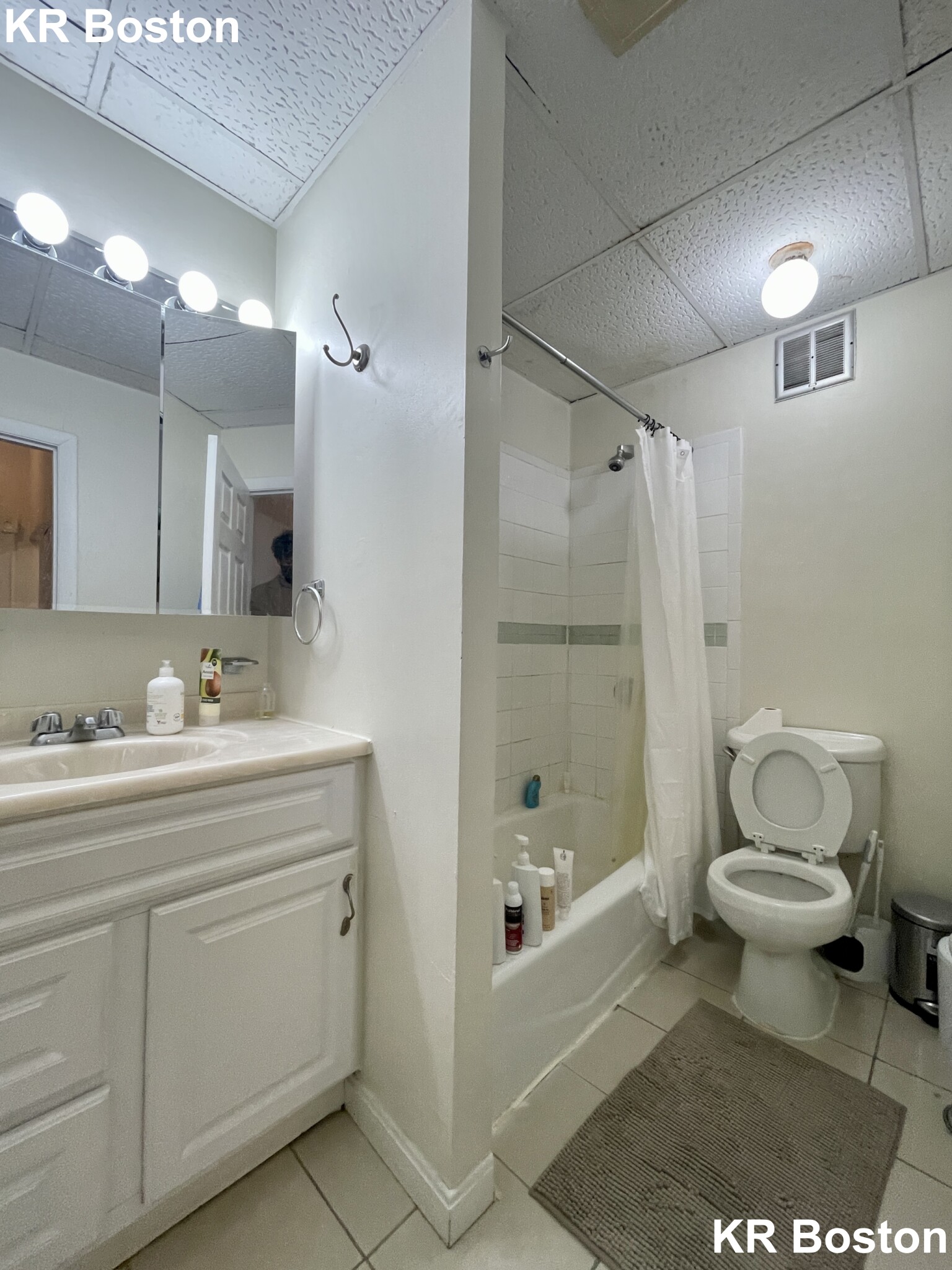 43 Bay State Rd, Fenway