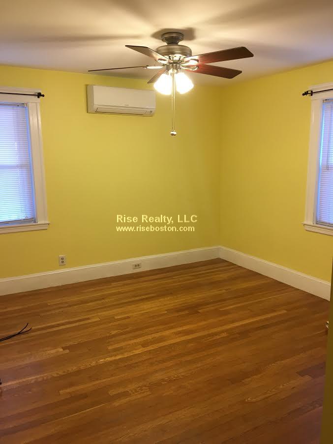 43 Glenmont Rd, Brighton