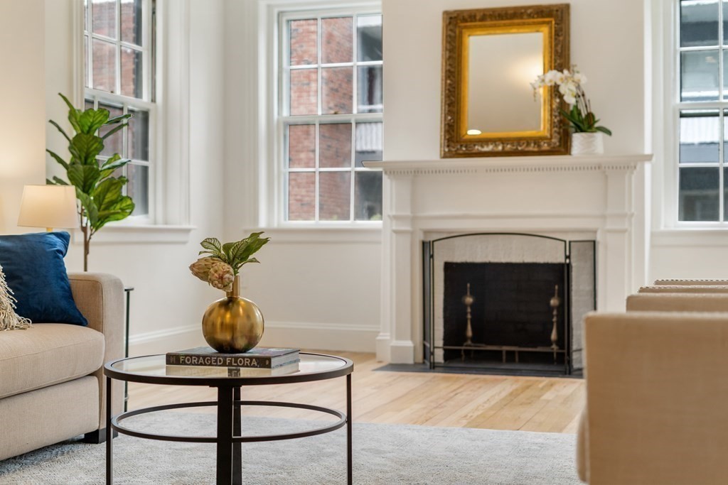 43 Linnaean St, Harvard Square