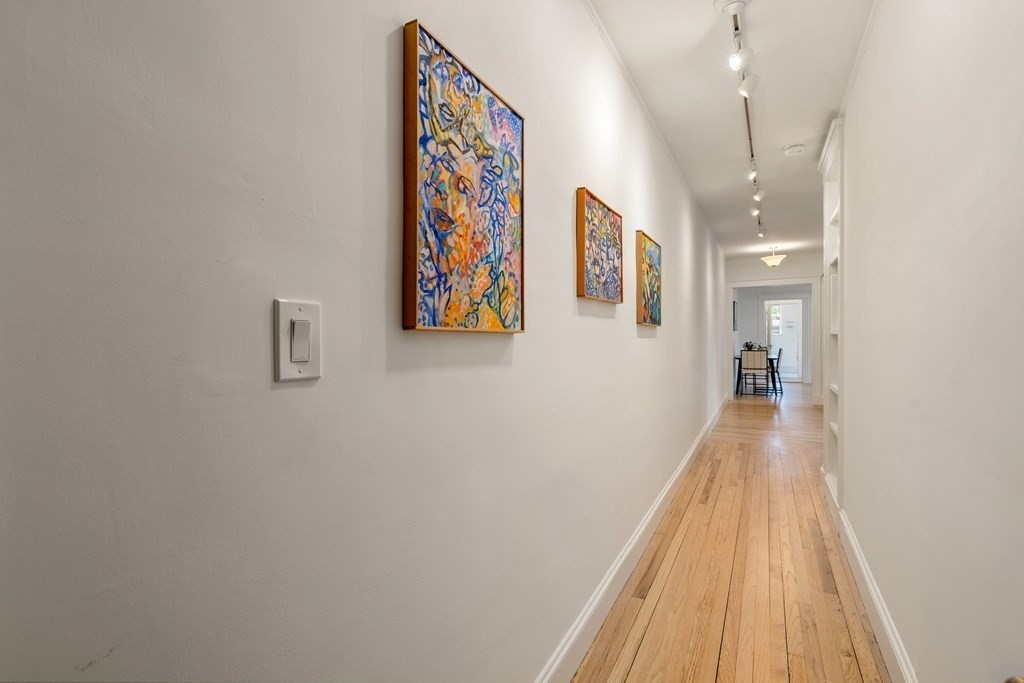 43 Linnaean St, Harvard Square