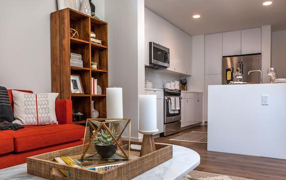 1325 Boylston St, Fenway