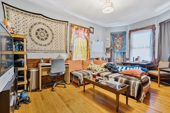 430 Centre St, Jamaica Plain