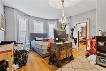 430 Centre St, Jamaica Plain