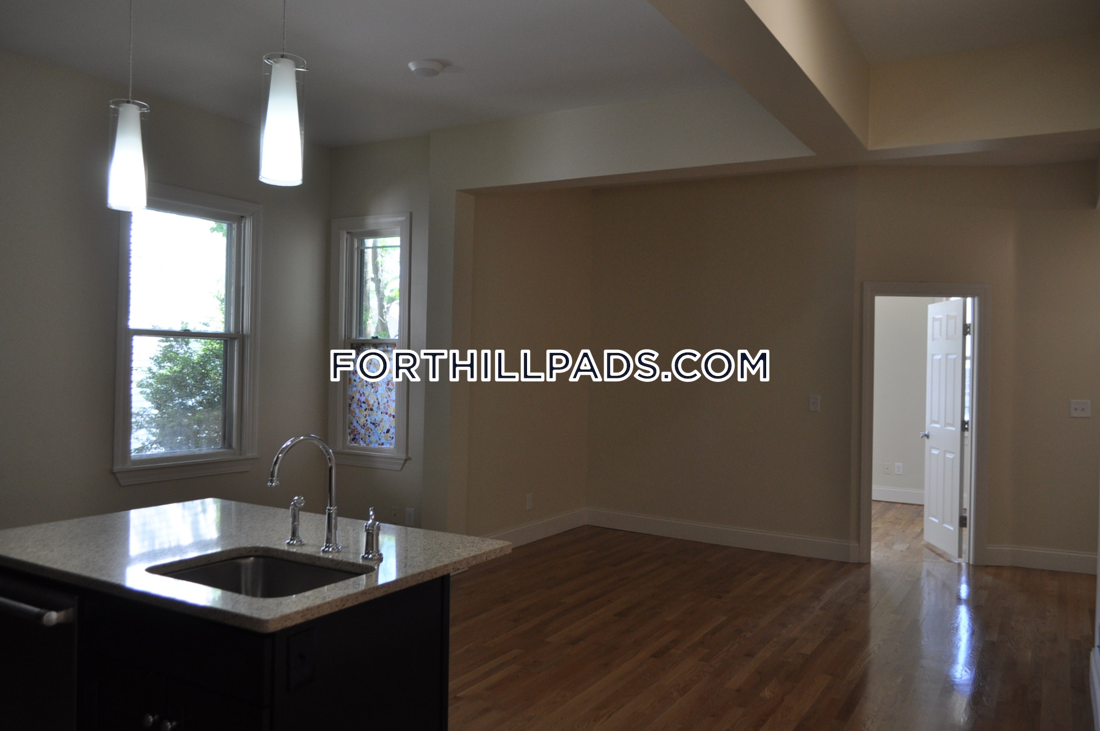 34 Juniper St, Roxbury