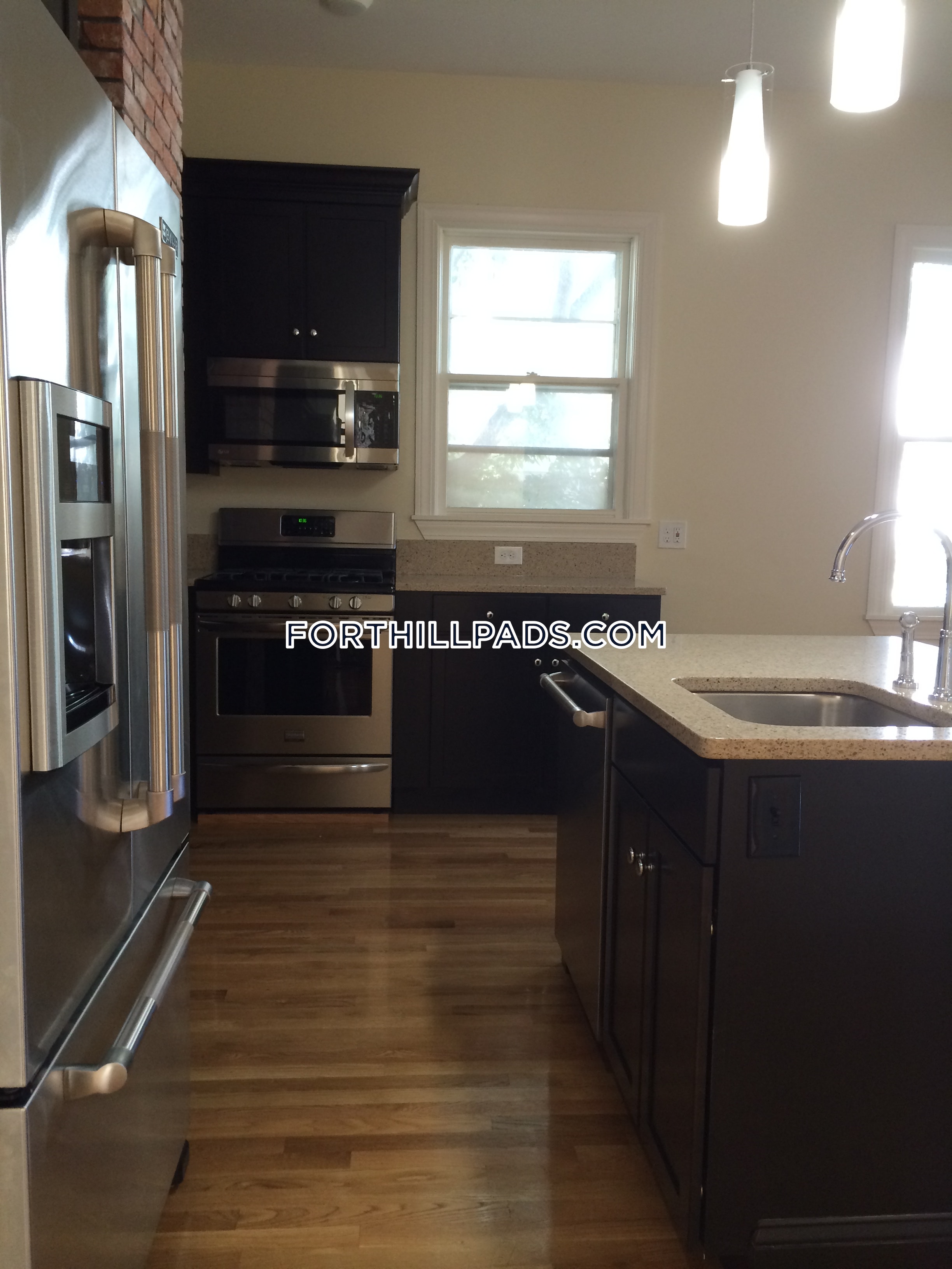 34 Juniper St, Roxbury