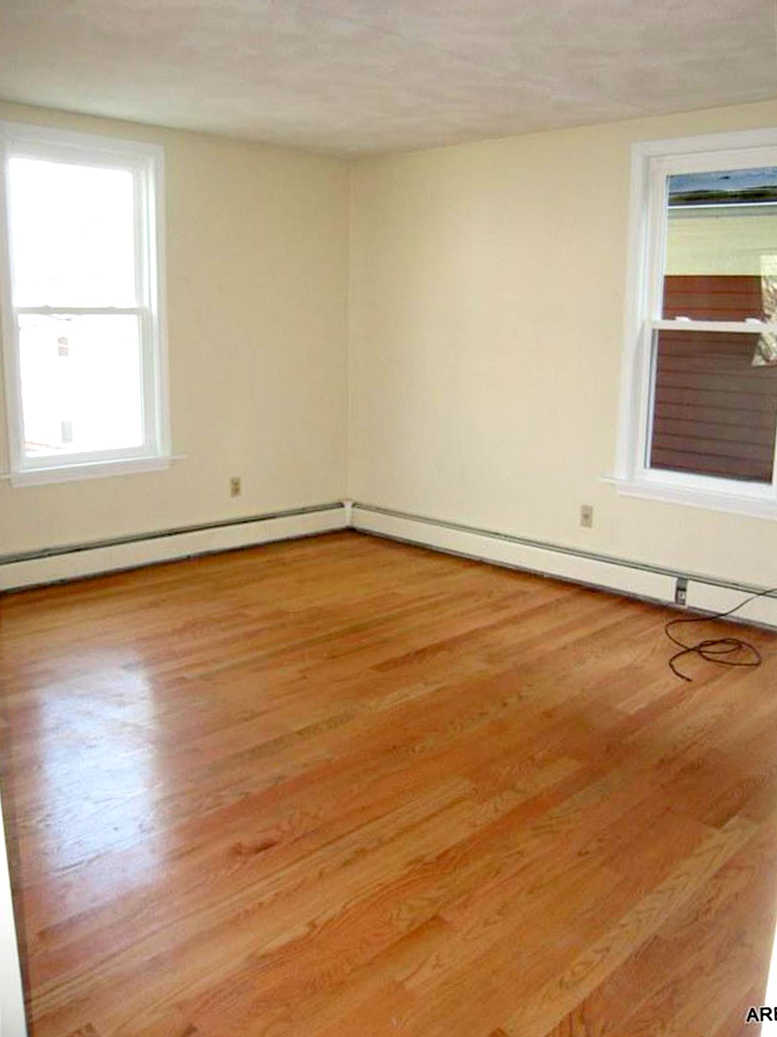 9 Banks St, Harvard Square