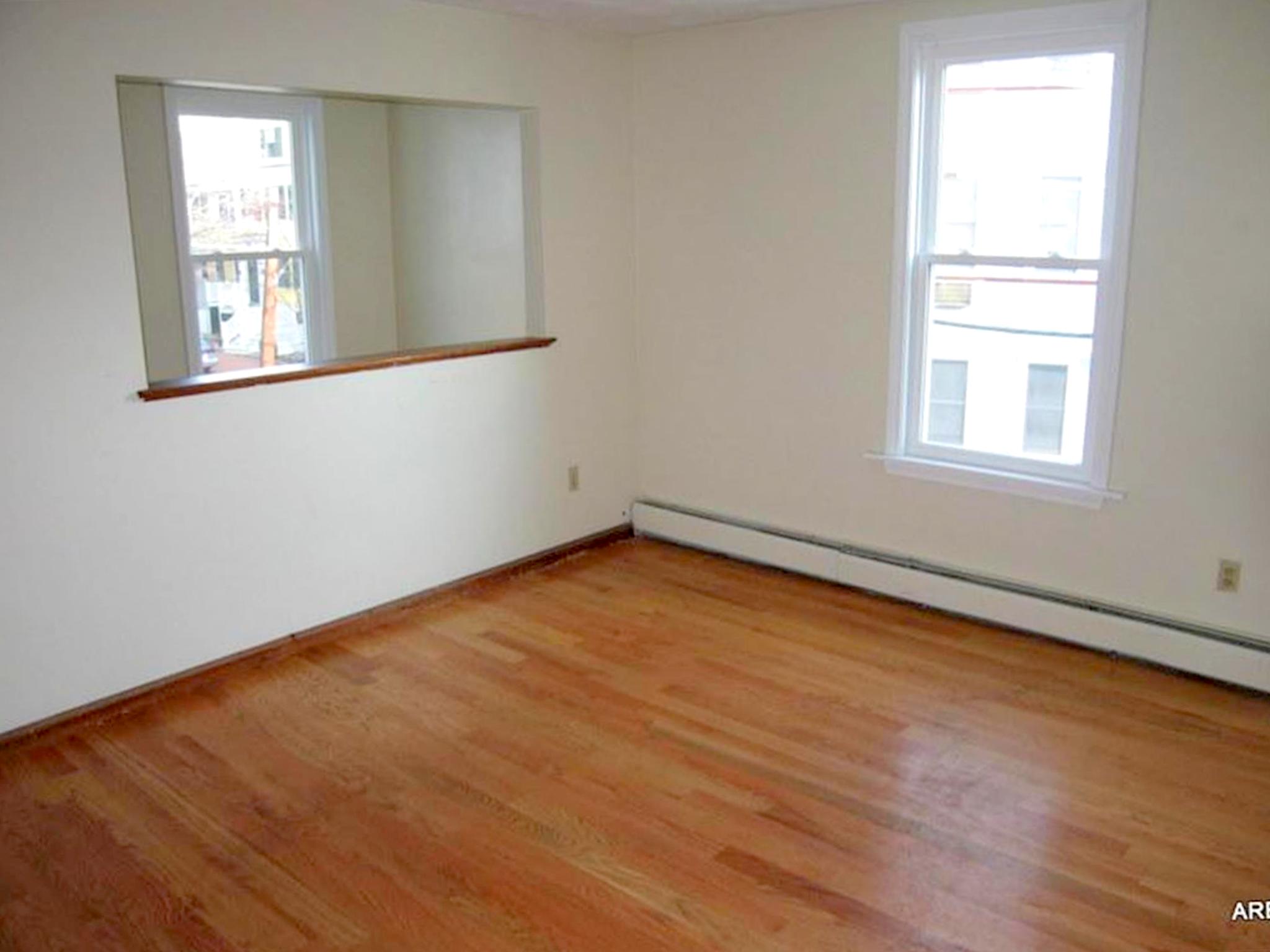 9 Banks St, Harvard Square