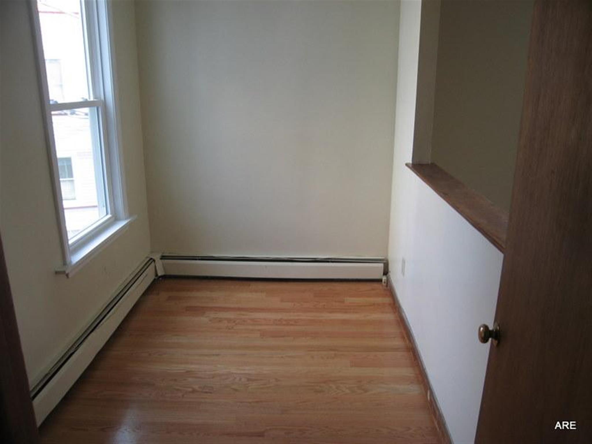 9 Banks St, Harvard Square