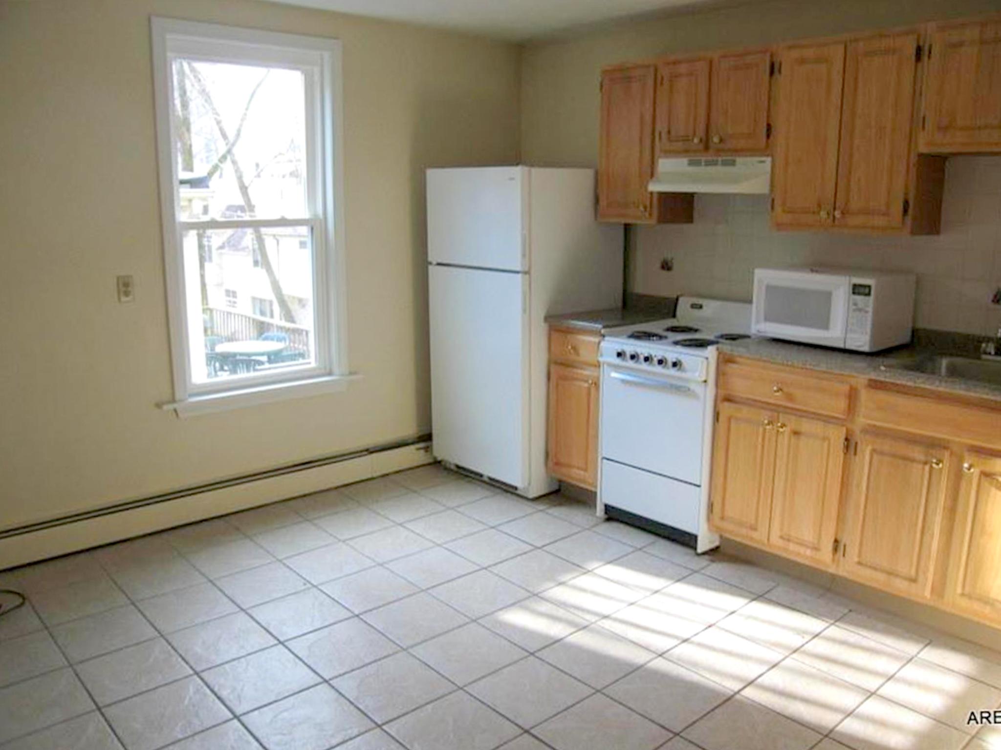 9 Banks St, Harvard Square