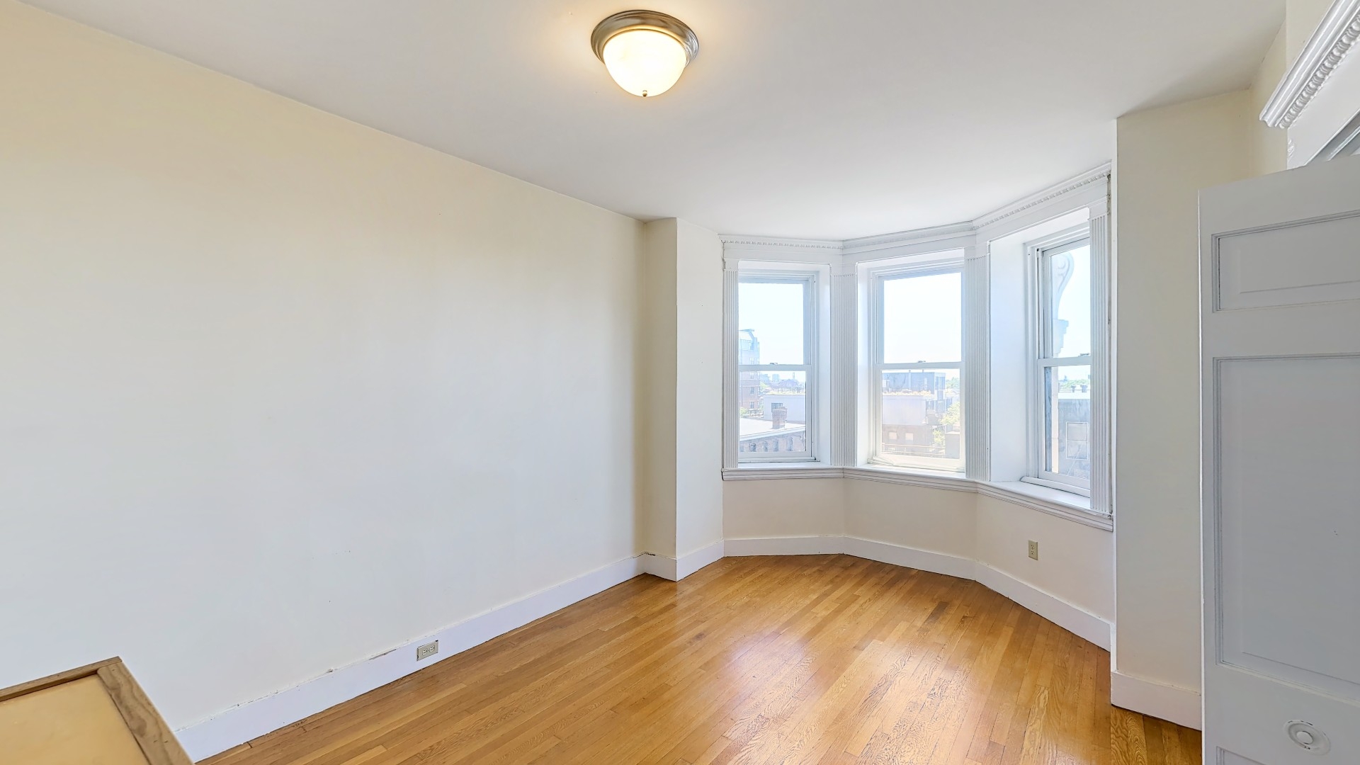 8 Garrison, Back Bay