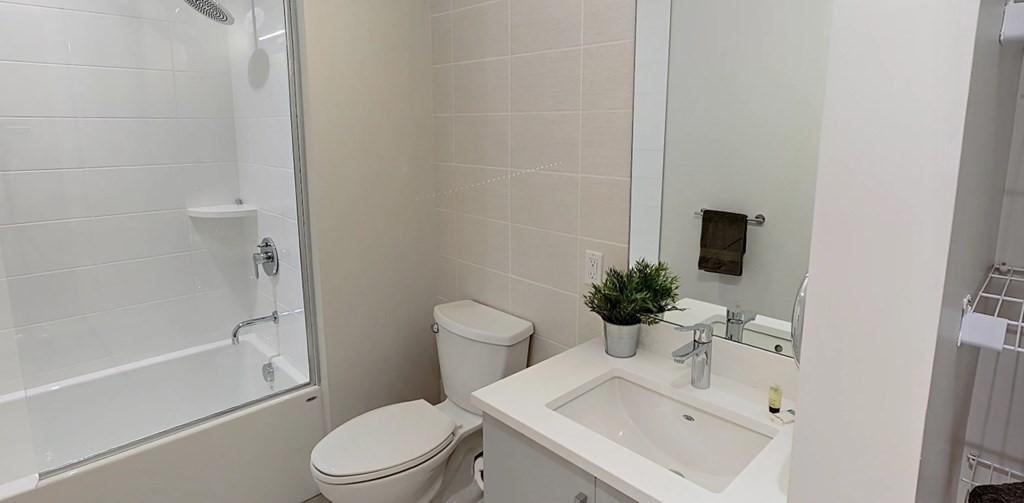 434 Mcgrath Hwy, Prospect Hill