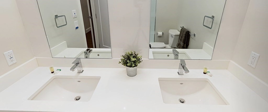 434 Mcgrath Hwy, Prospect Hill