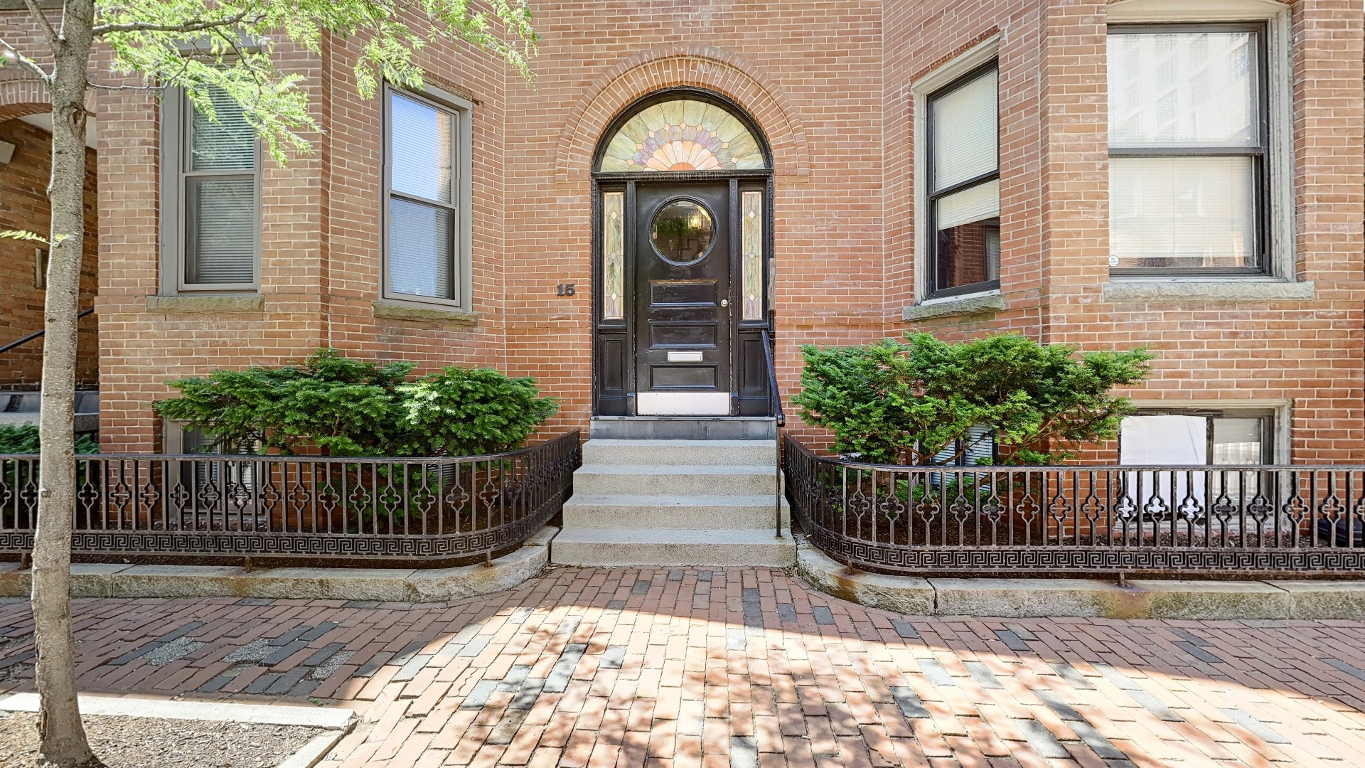 15 Saint Germain, Fenway