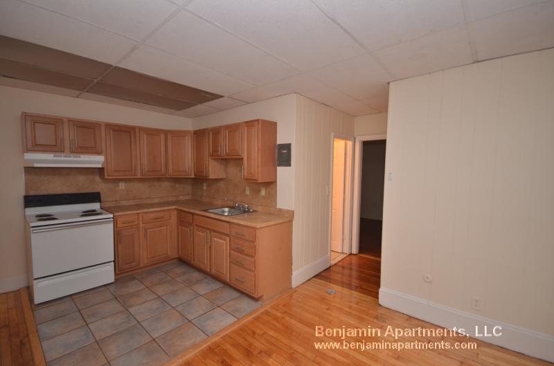 437 Cambridge St, Allston