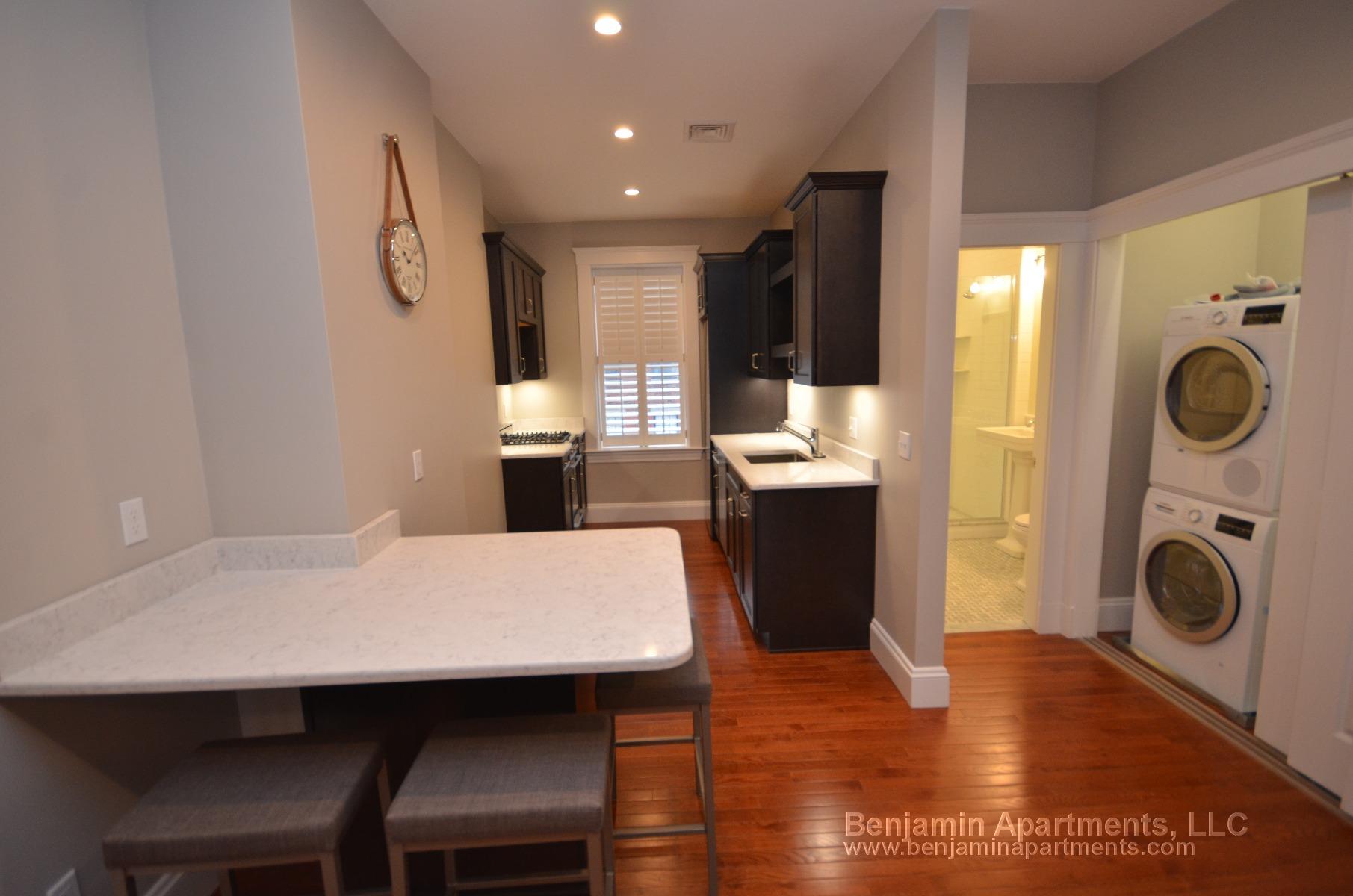 44 Charles St, Beacon Hill