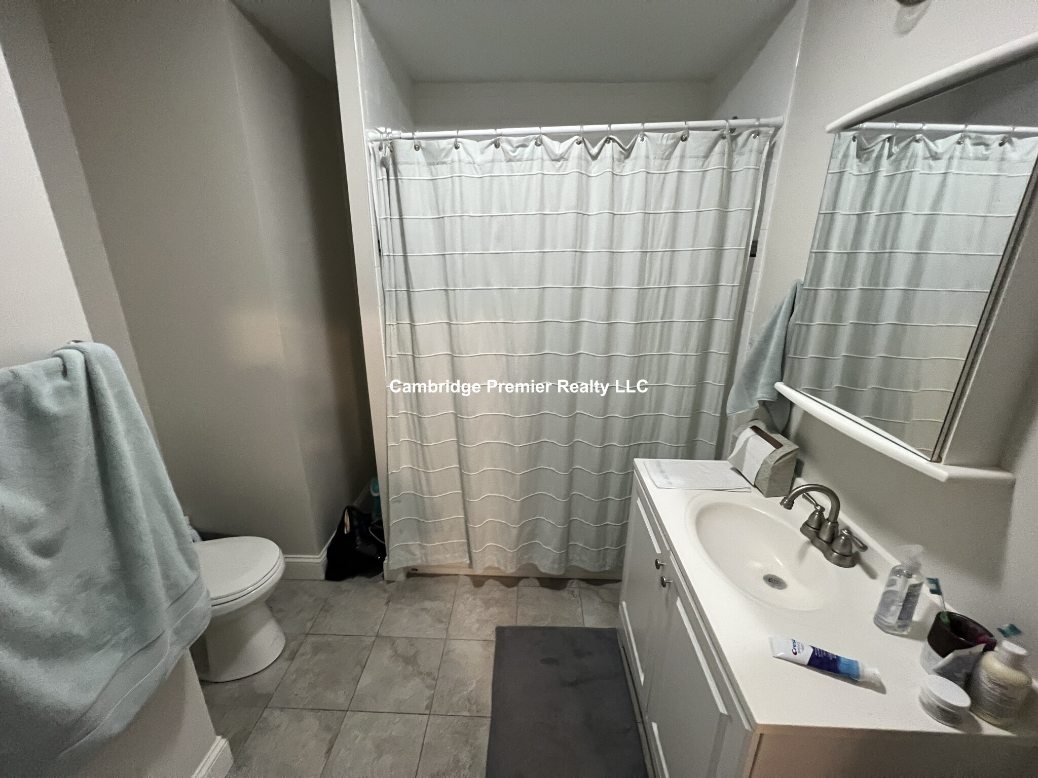 44 Cogswell Ave, North Cambridge