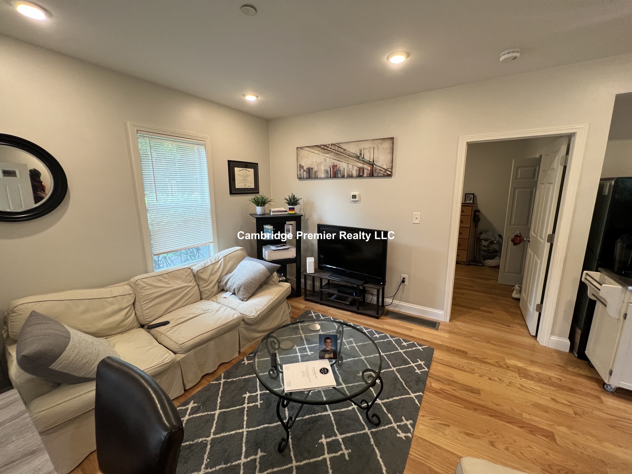 44 Cogswell Ave, North Cambridge