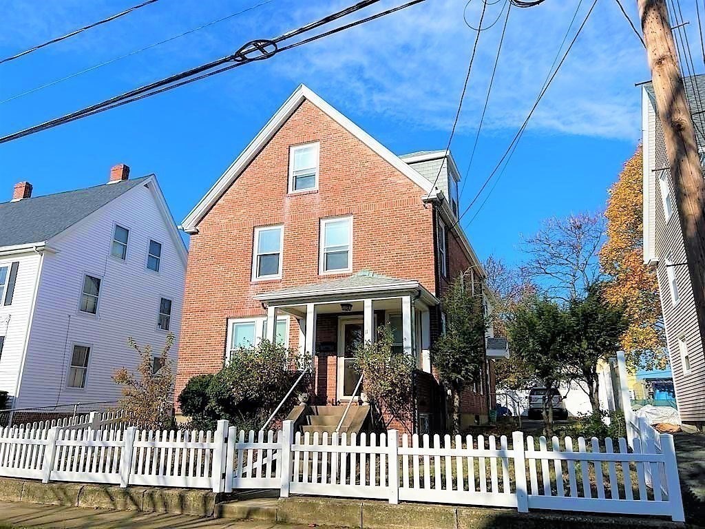 11 Clinton St, Newton