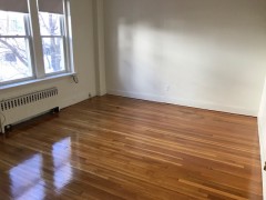 33 Lancaster Ter, Washington Square