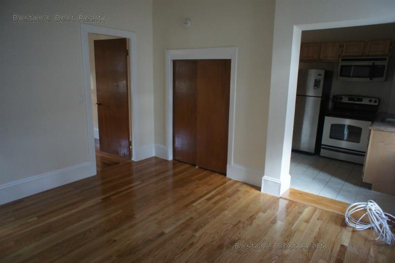 136 Chiswick Rd, Brighton