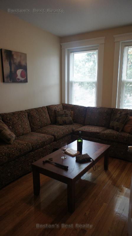 1325 Commonwealth Ave, Allston