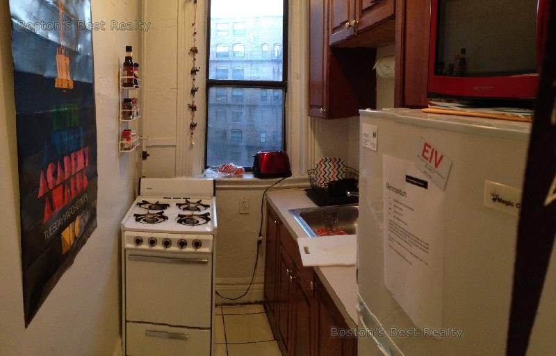 64 Charlesgate, Fenway