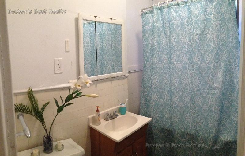 64 Charlesgate East, Fenway