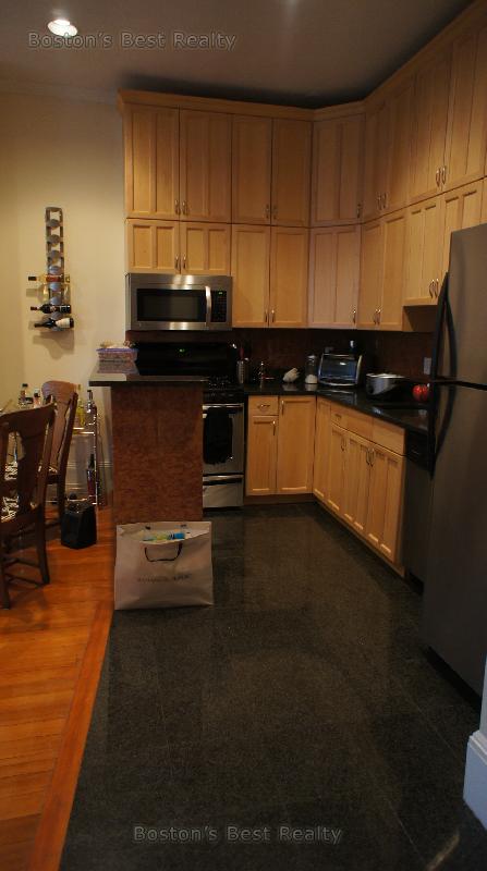 1689 Beacon St, Coolidge Corner