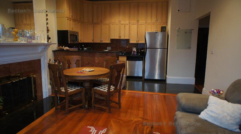 1689 Beacon St, Coolidge Corner