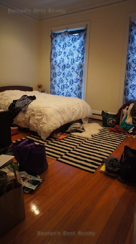 1689 Beacon St, Coolidge Corner