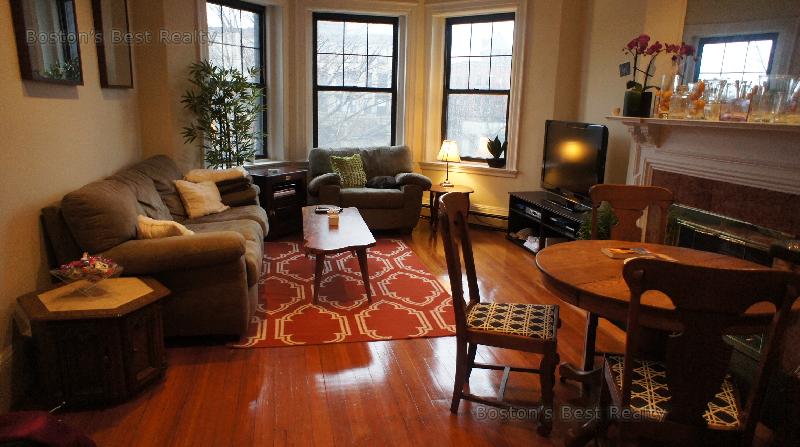 1689 Beacon St, Coolidge Corner