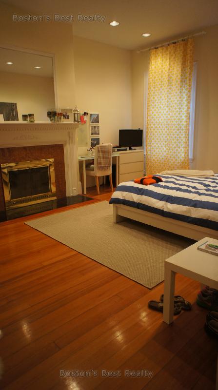 1689 Beacon St, Coolidge Corner