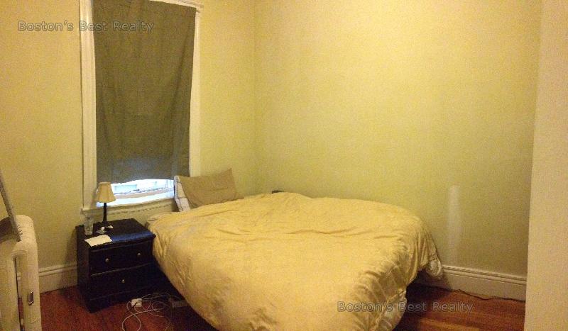 1515 Beacon St, Coolidge Corner