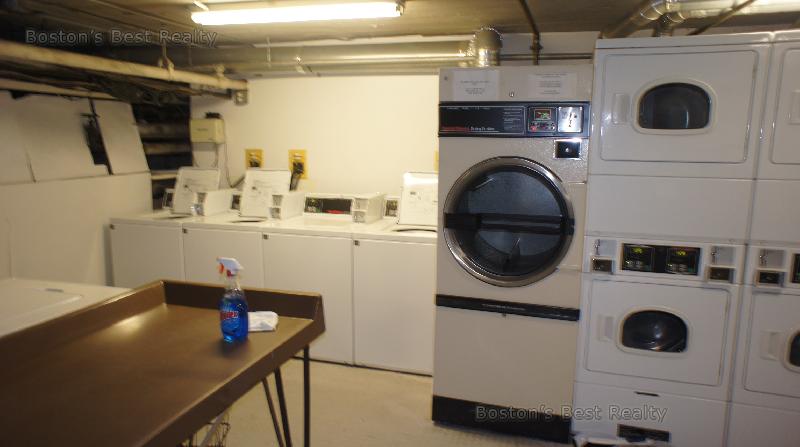 1945 Commonwealth Ave, Brighton