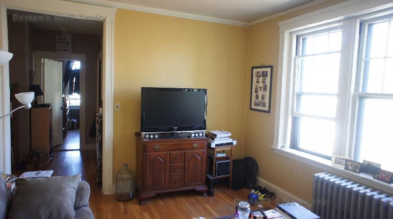 1945 Commonwealth Ave, Brighton