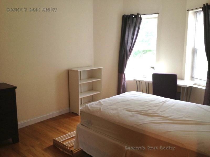 1801 Beacon St, Coolidge Corner